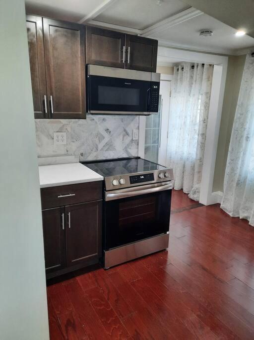 Urban Life Retreat Apartment Providence